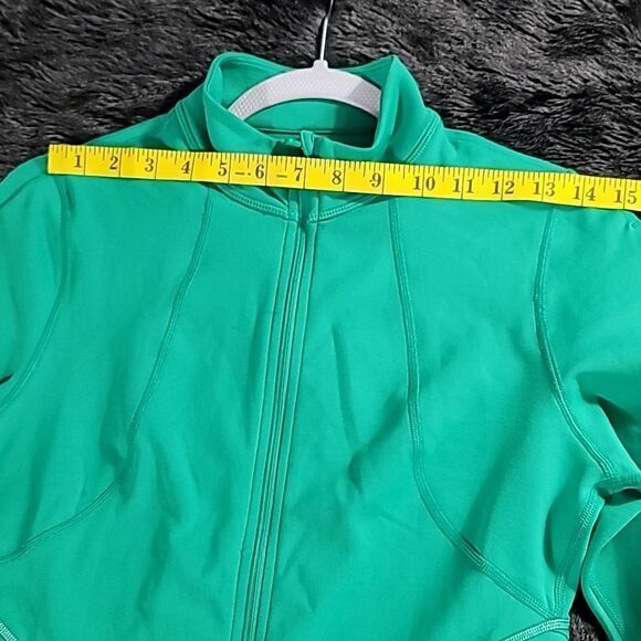 Sweaty Betty Therma Boost Running Zip Up Electro Green - Picture 11 of 14